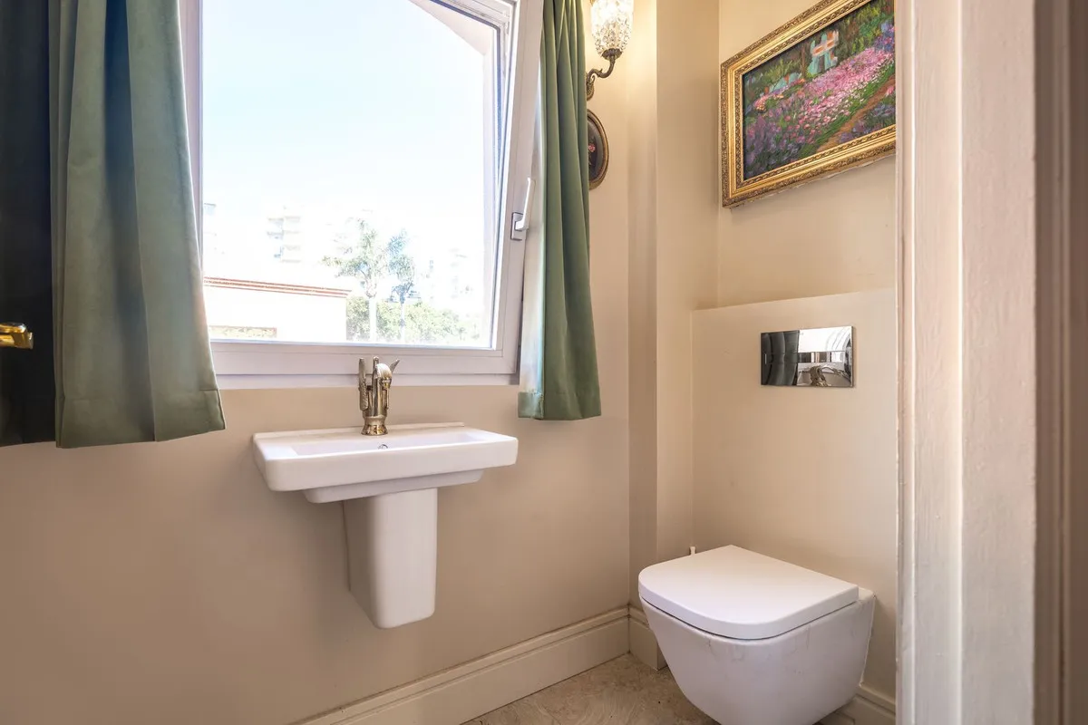 d30e2f06-1210-4be2-a03d-76ac985eeedc