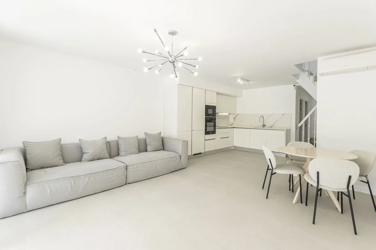 543058bc-17c0-47b5-b878-e551a27187d0