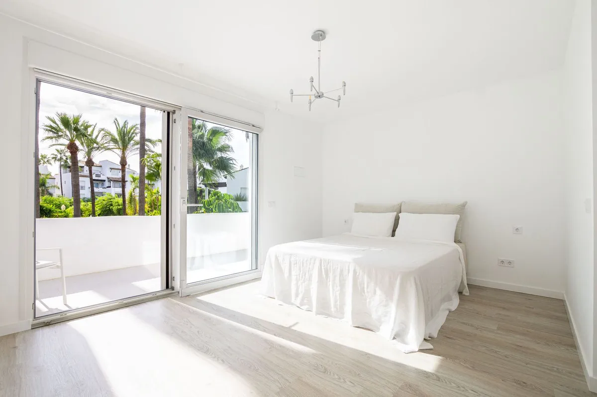 5d0fbd94-6ee7-41bf-a895-5f54f017b2e7