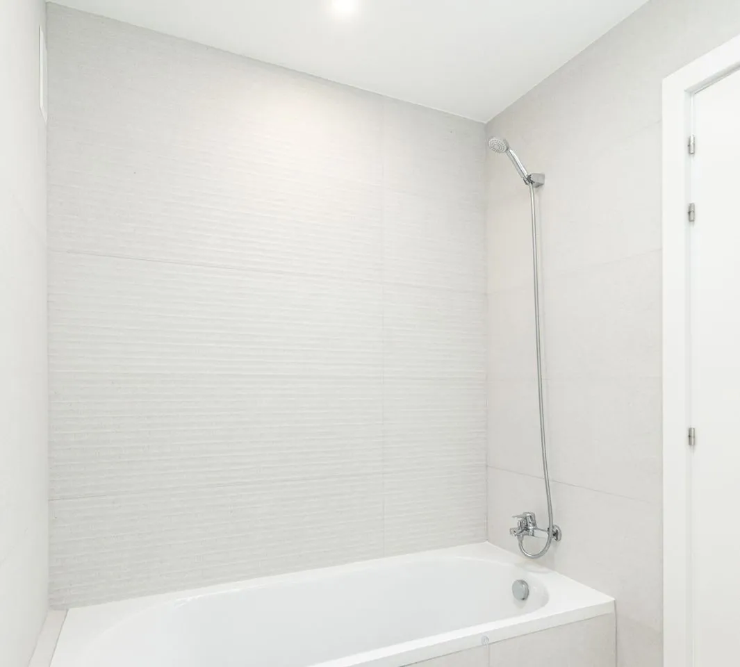 63038608-2fbd-4dec-a505-a304d313a92b