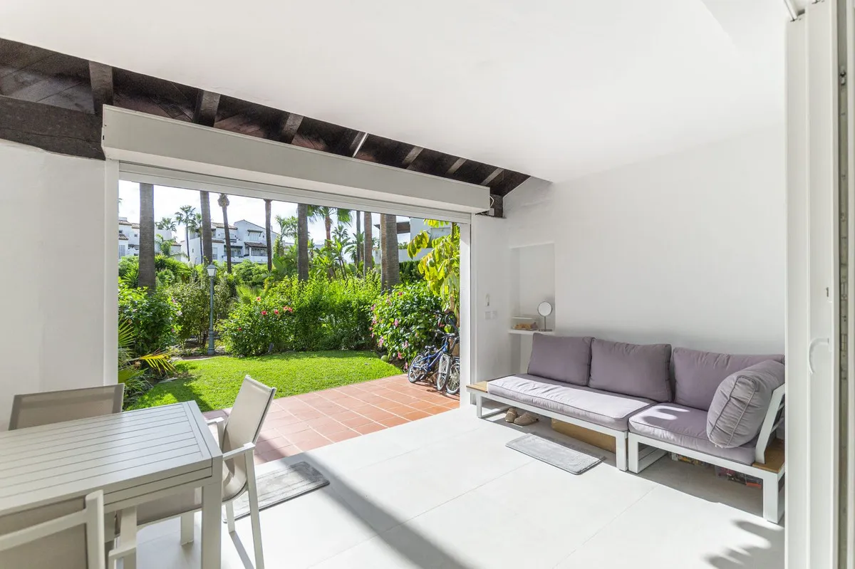 b4b6efa8-6ee9-4be9-b267-482f74a2a17e