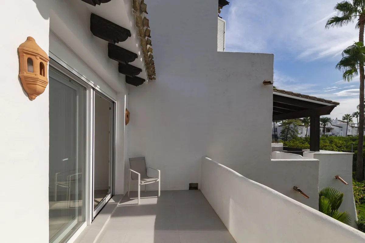 c42fce2a-bc3c-47d9-bf9d-4c8c62a69217