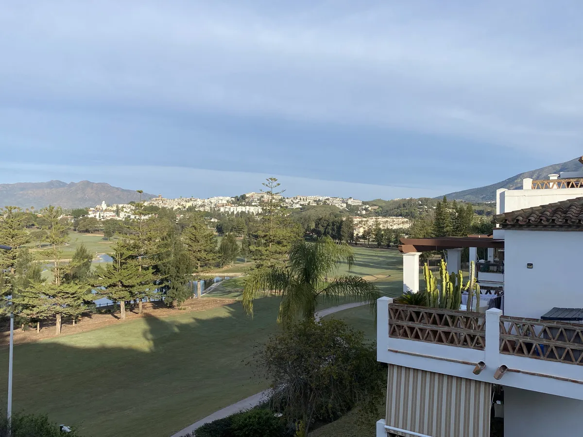 83514774-288c-4202-957a-49db64c873ff