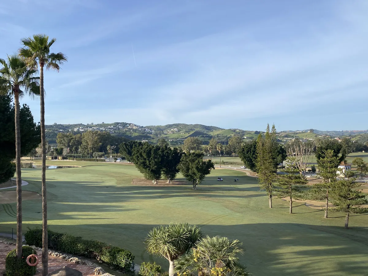 b937cb63-394d-4c0f-9663-7baba2fe2676