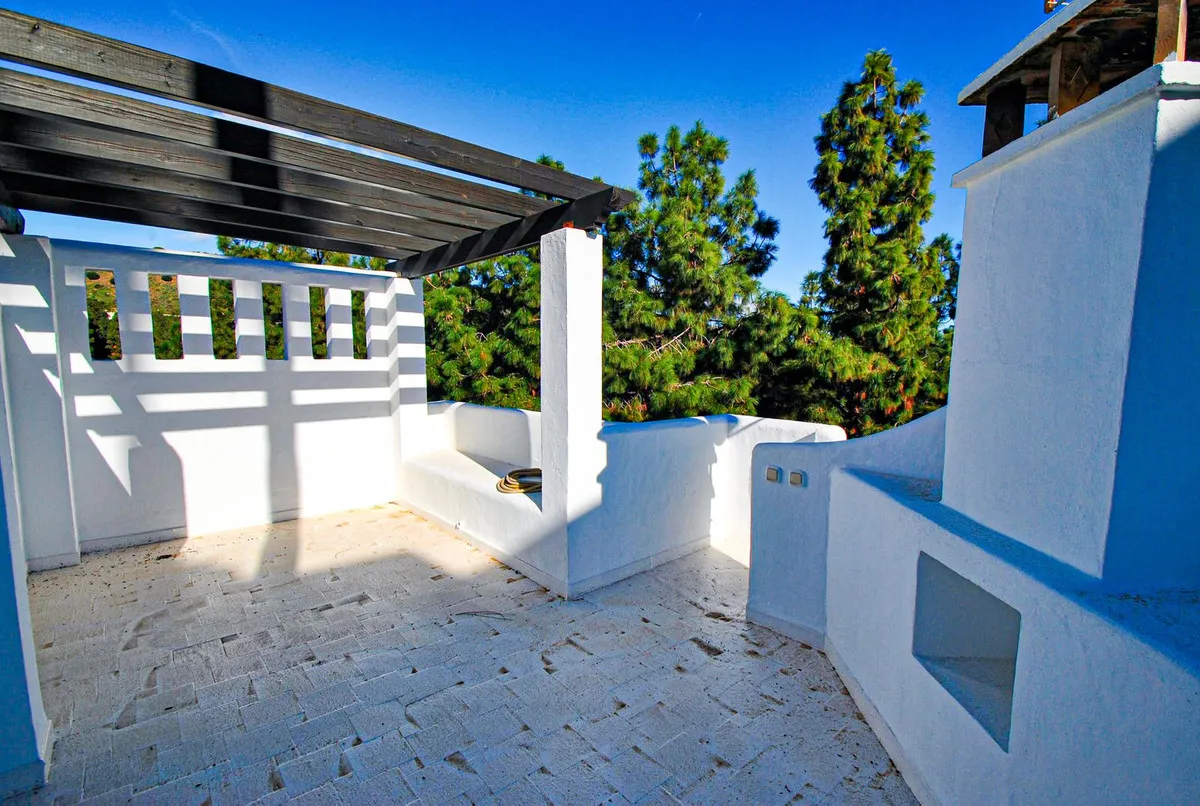 c54afd2f-d5f3-434a-8ffe-d1e5afe3e741