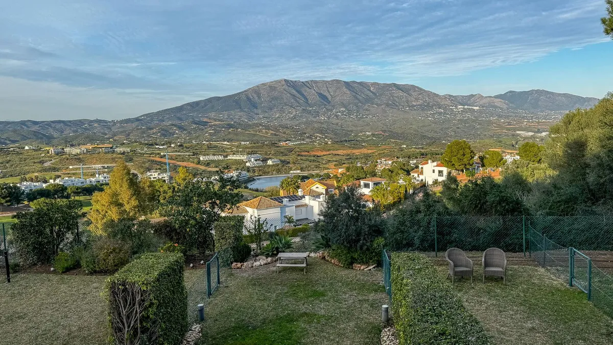 521e91f3-600d-413d-8dfe-621c80de9ee4