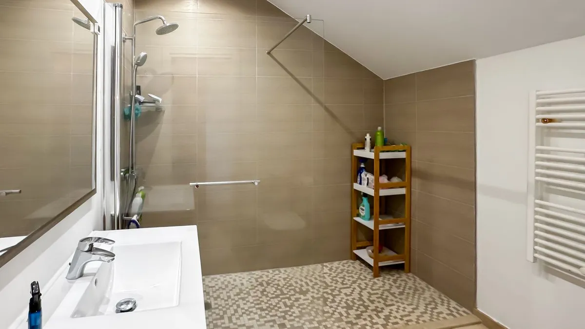 961a25d3-40a8-4d55-b18e-da3d90676f4d