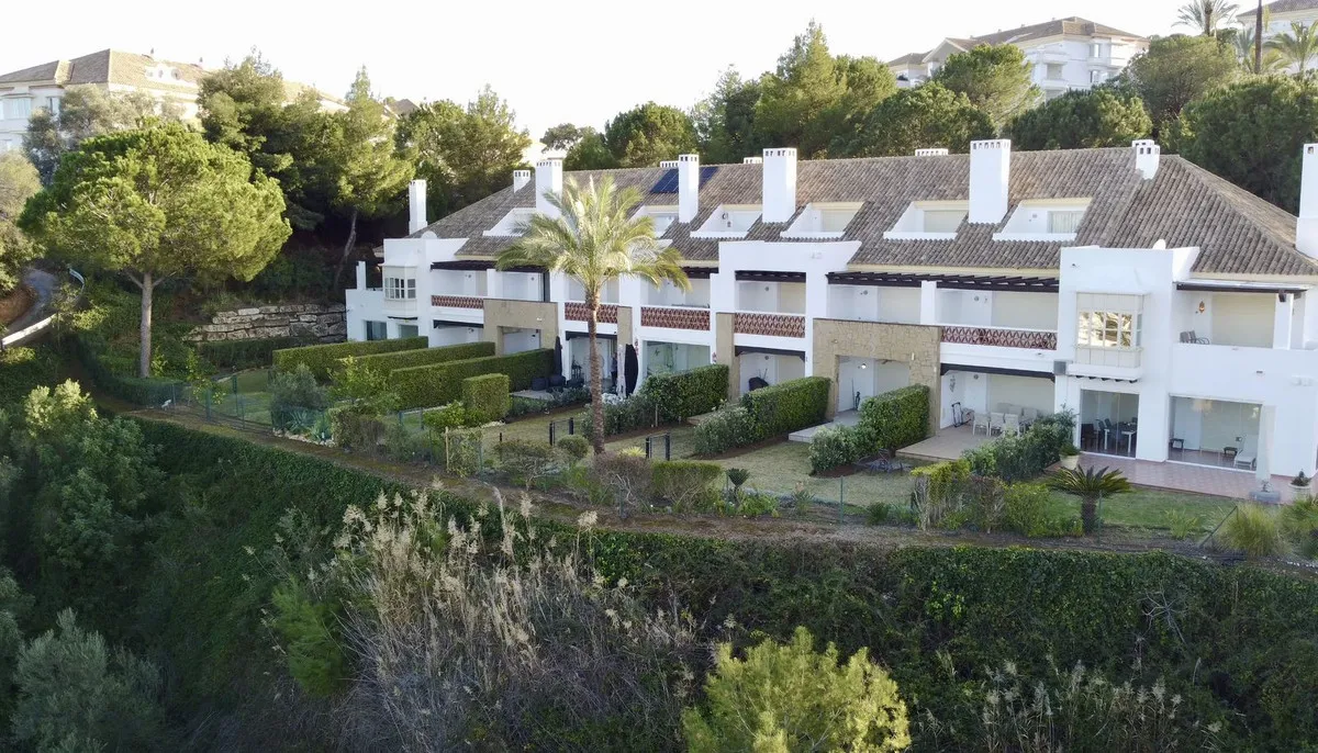 c740817d-e481-4844-a25e-c52f2ad13937