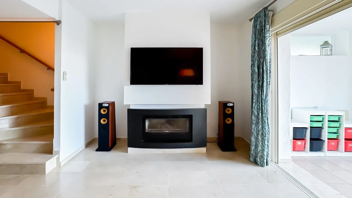 cbea5ad9-9e11-4545-ae29-9f7724596290