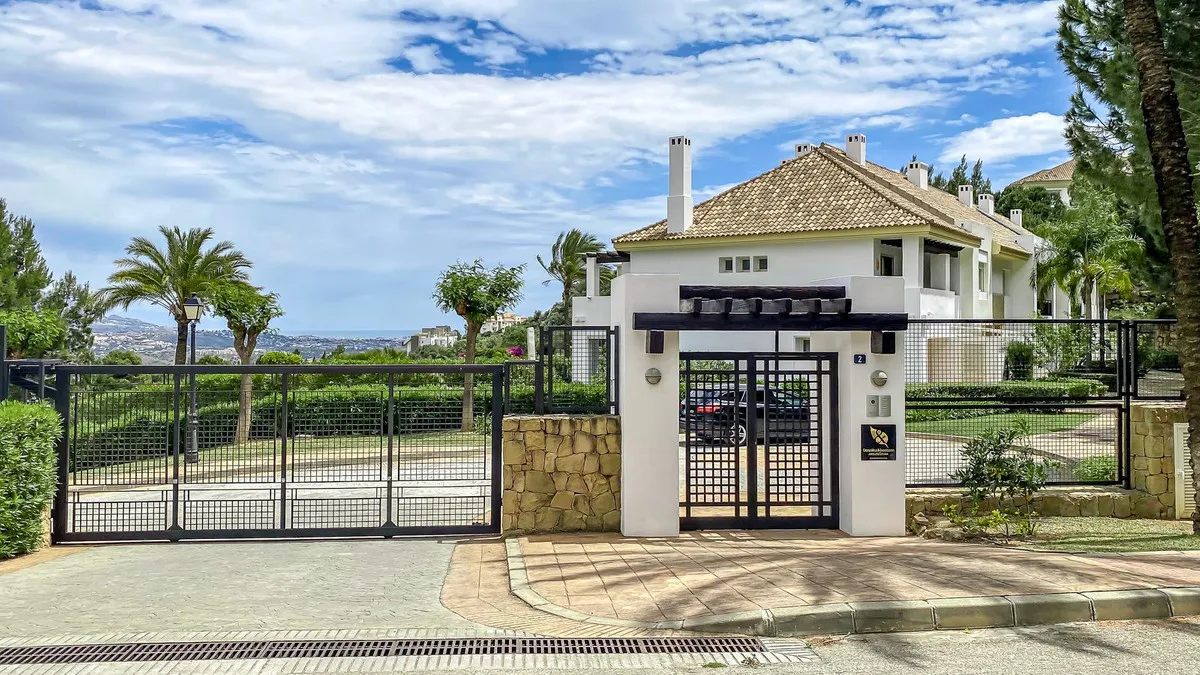 da2b0e3a-eb39-45c0-aa0b-5a2e54a778ed