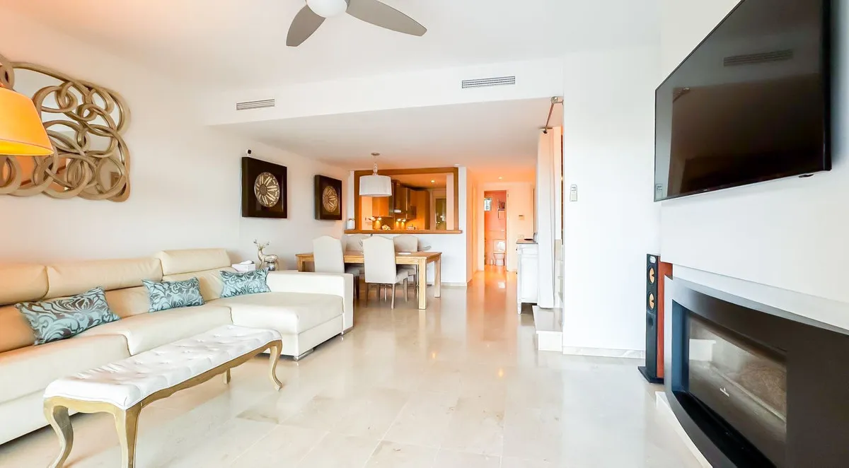 edaf7d60-033a-4a59-a280-742fdb2d2051