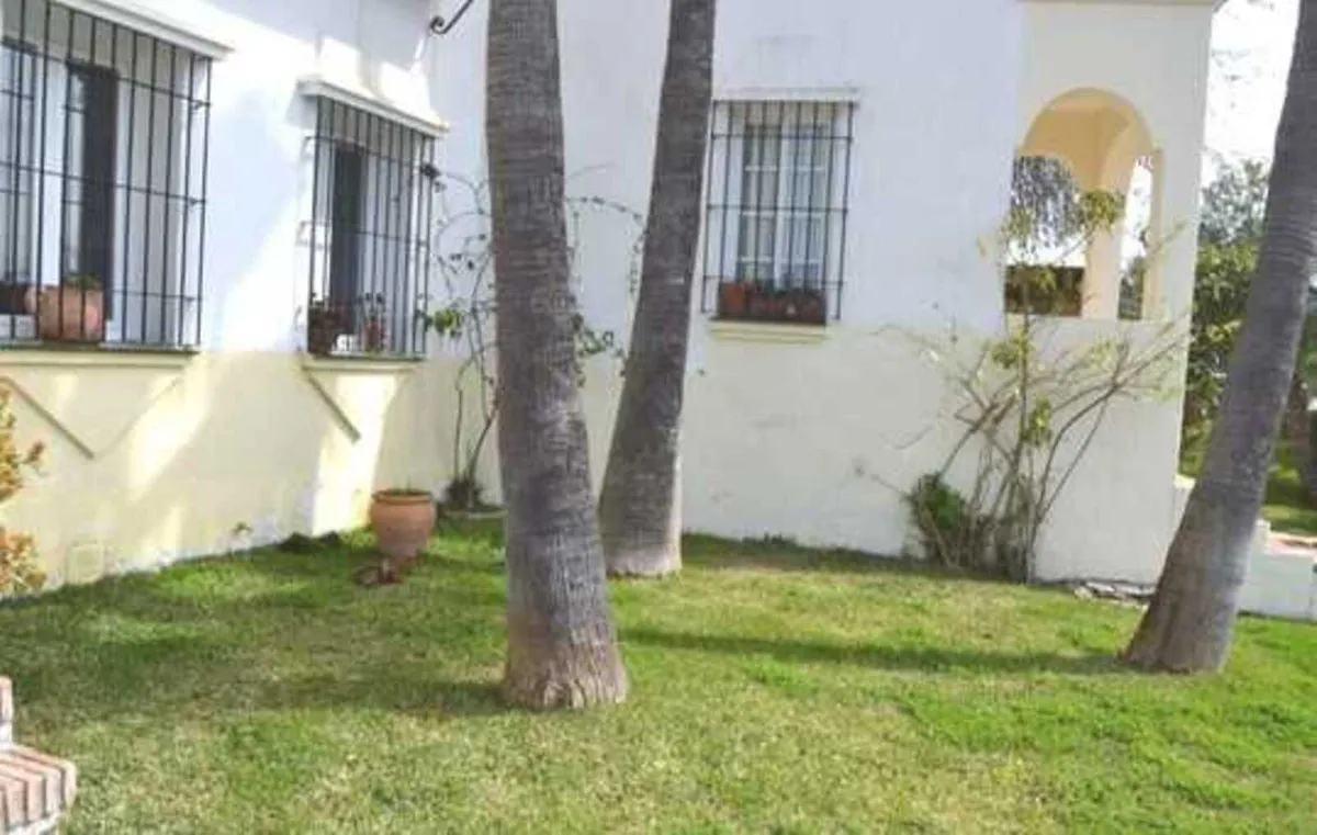 e1d0ac07-f8f0-4d89-b2d5-29b232338bcf