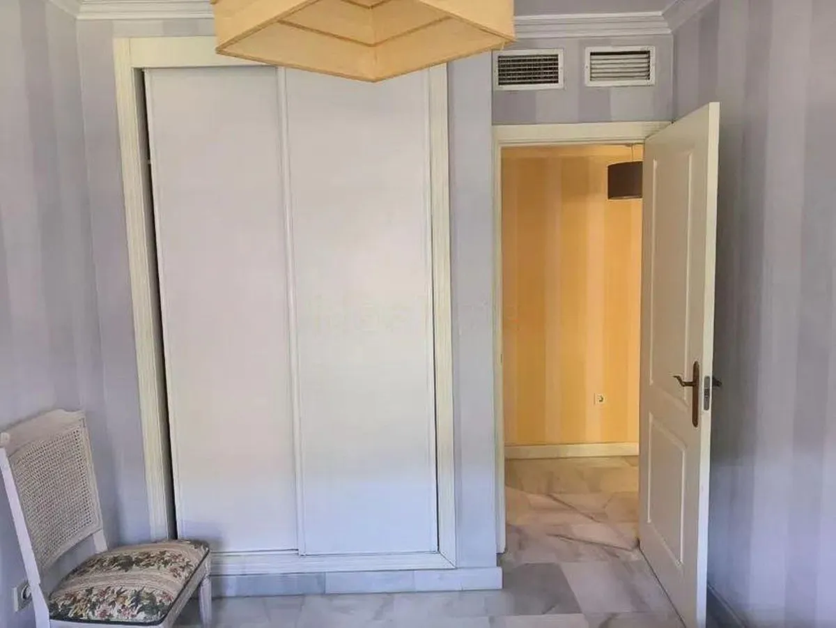 20d83255-4d00-4c3f-b204-546f1bbe90b3