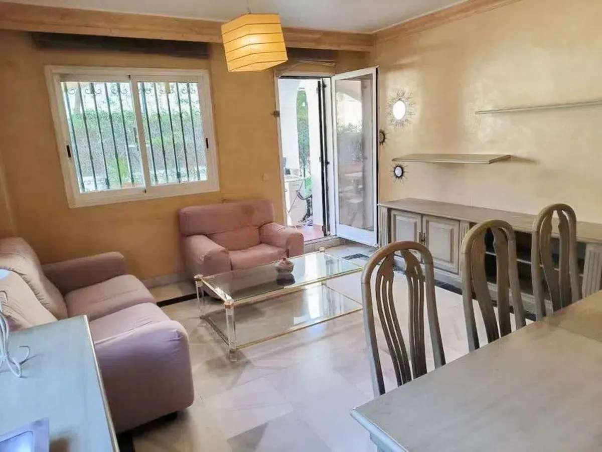 50fcd897-18b8-47fd-a52d-84a17b16596d