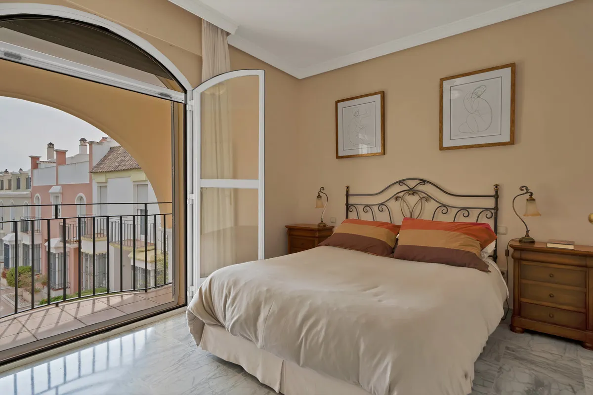 17279f95-96ff-405f-b298-c33539eb5eaa