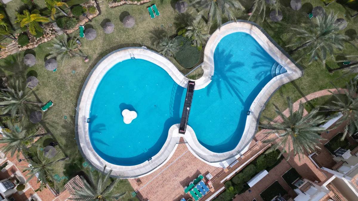 6d4df6b0-7cc7-497b-a53c-e60dbf21d625