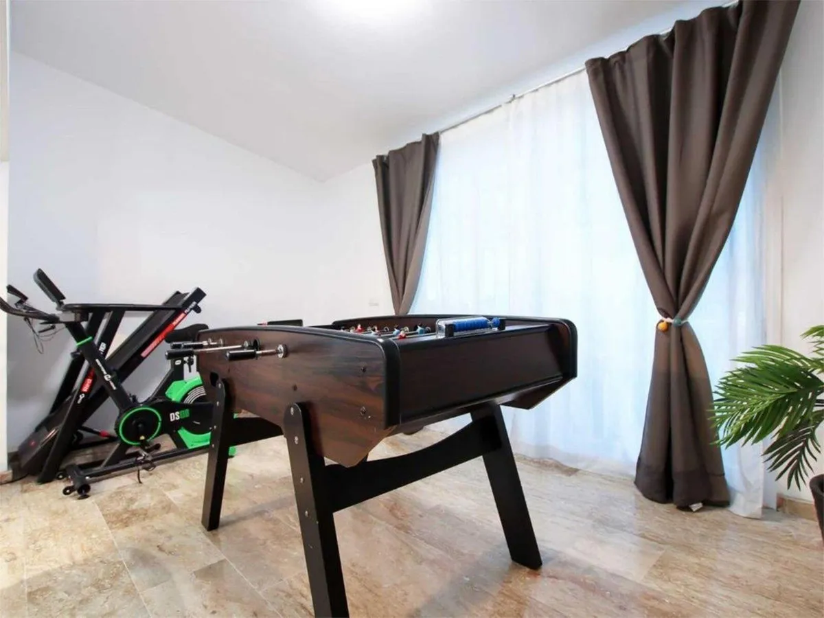 1bb02e61-2c43-47bb-a988-86546d157b01