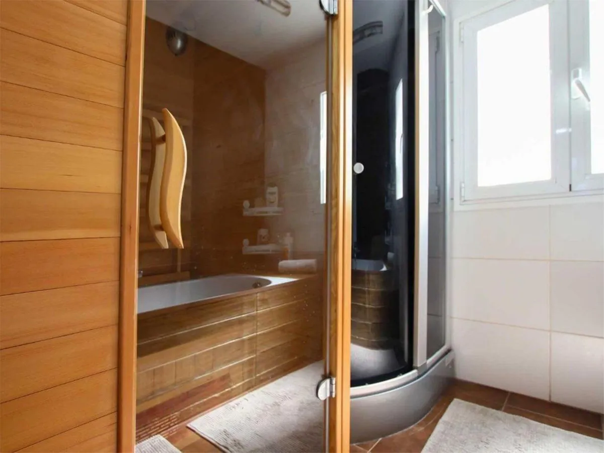 418b0153-ec00-4378-8cb1-4bb2b0a314e1