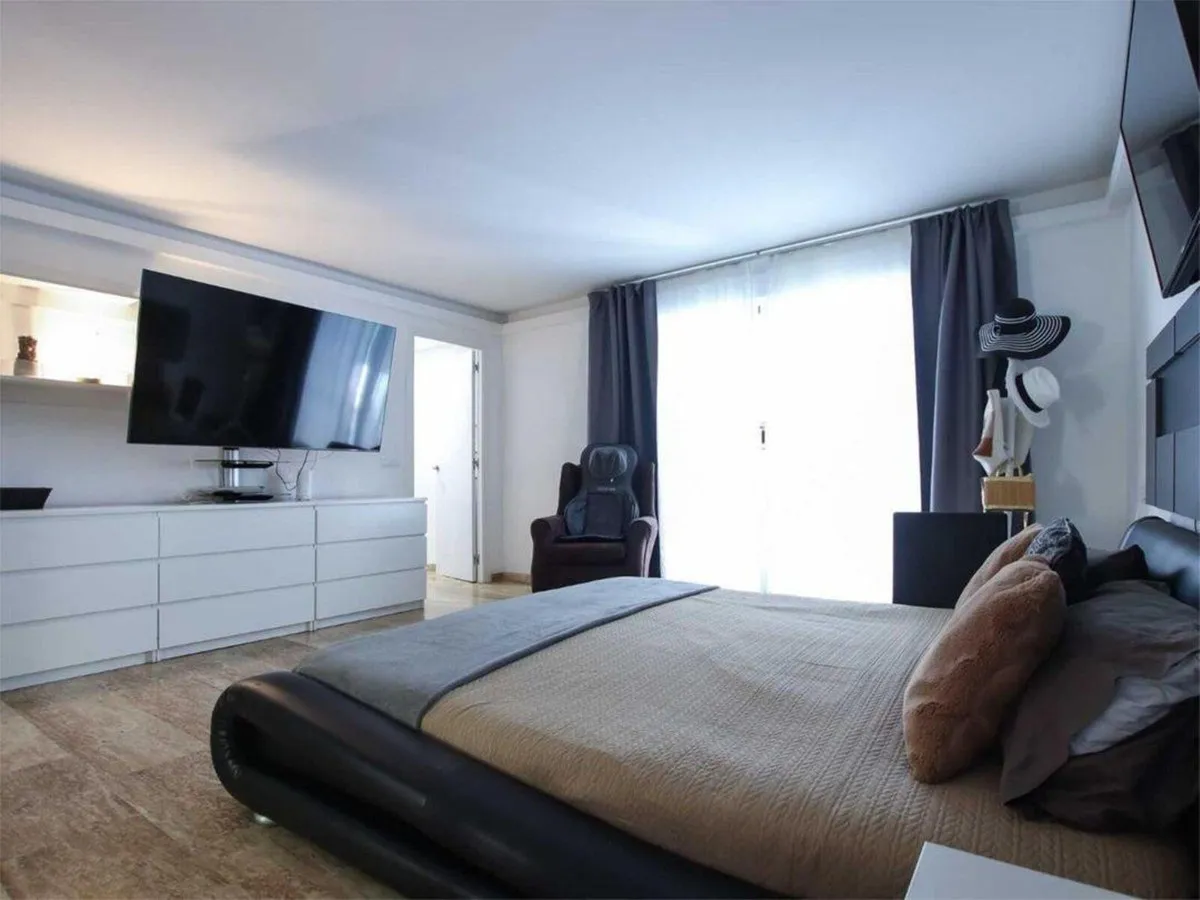 b23d966a-129d-4a61-9af9-70388aa310d6