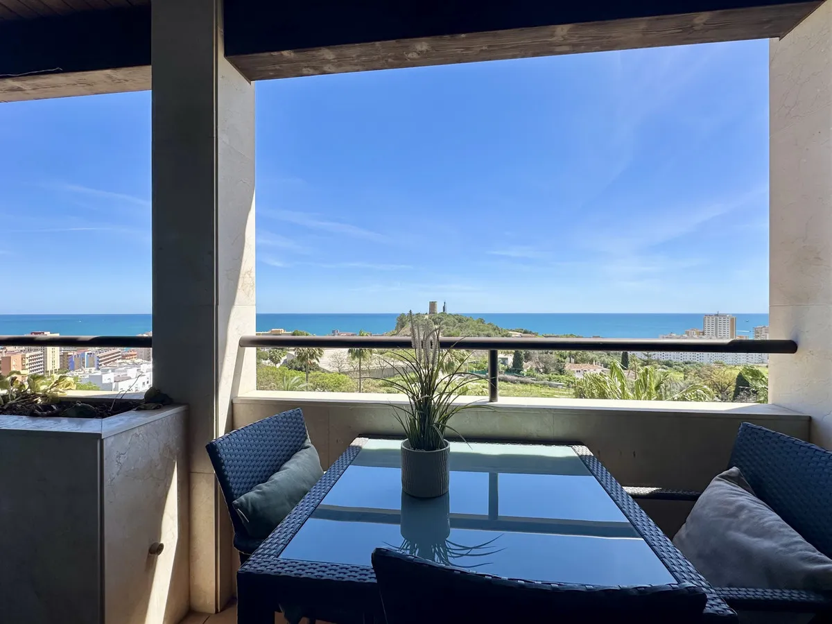 5fc307d9-92eb-4026-b08e-4076aee8a100