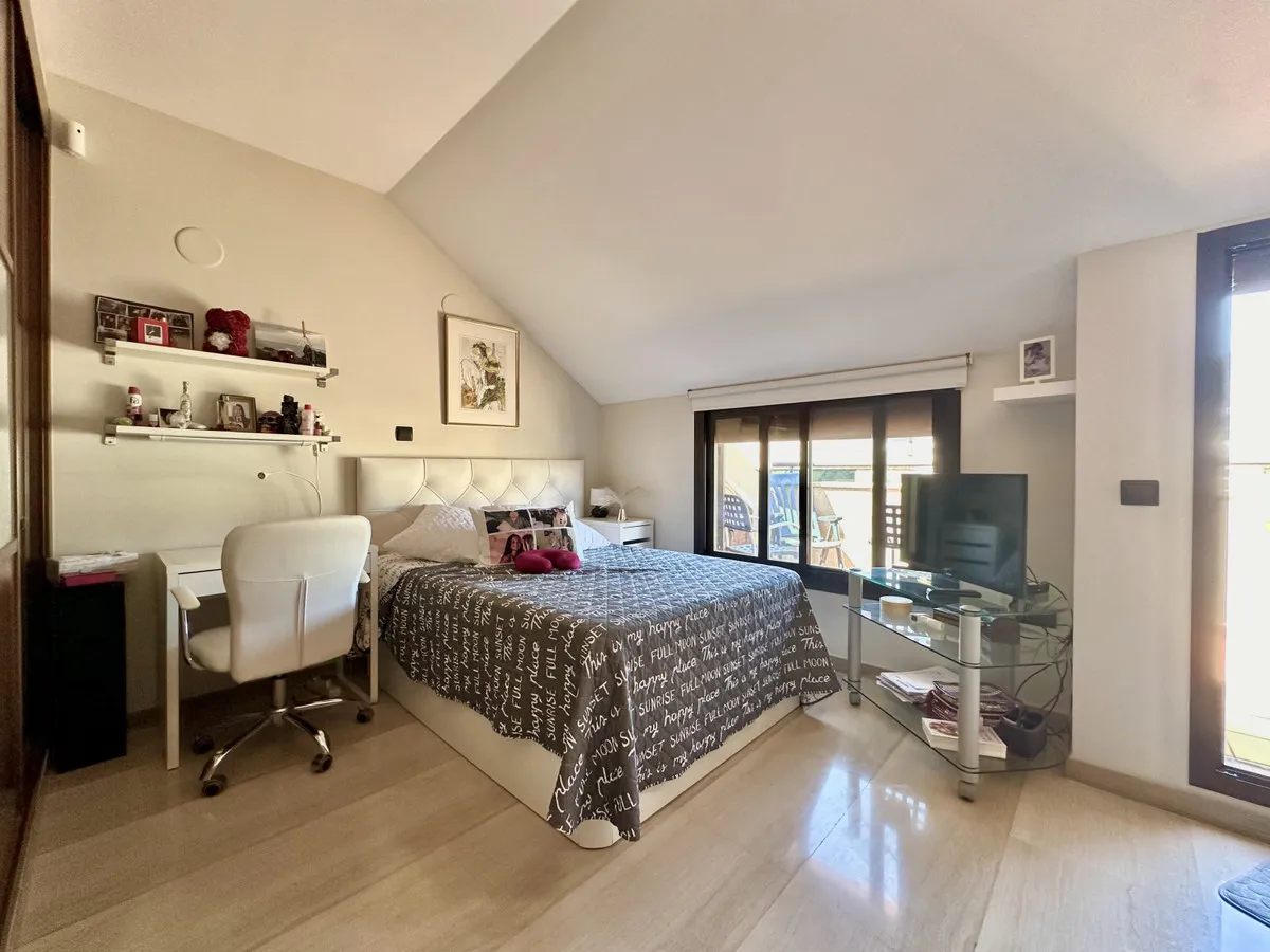 a131f140-2143-411f-8144-a6e1357090d8