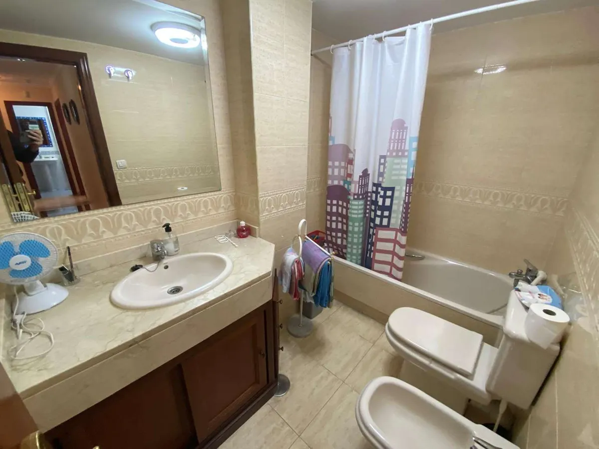 4d301a85-d9c5-41e7-bbc3-e621a092b1df