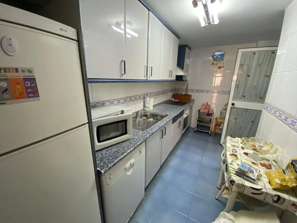 8c6583dc-d436-4b0a-ae7f-38a91eb28ca8