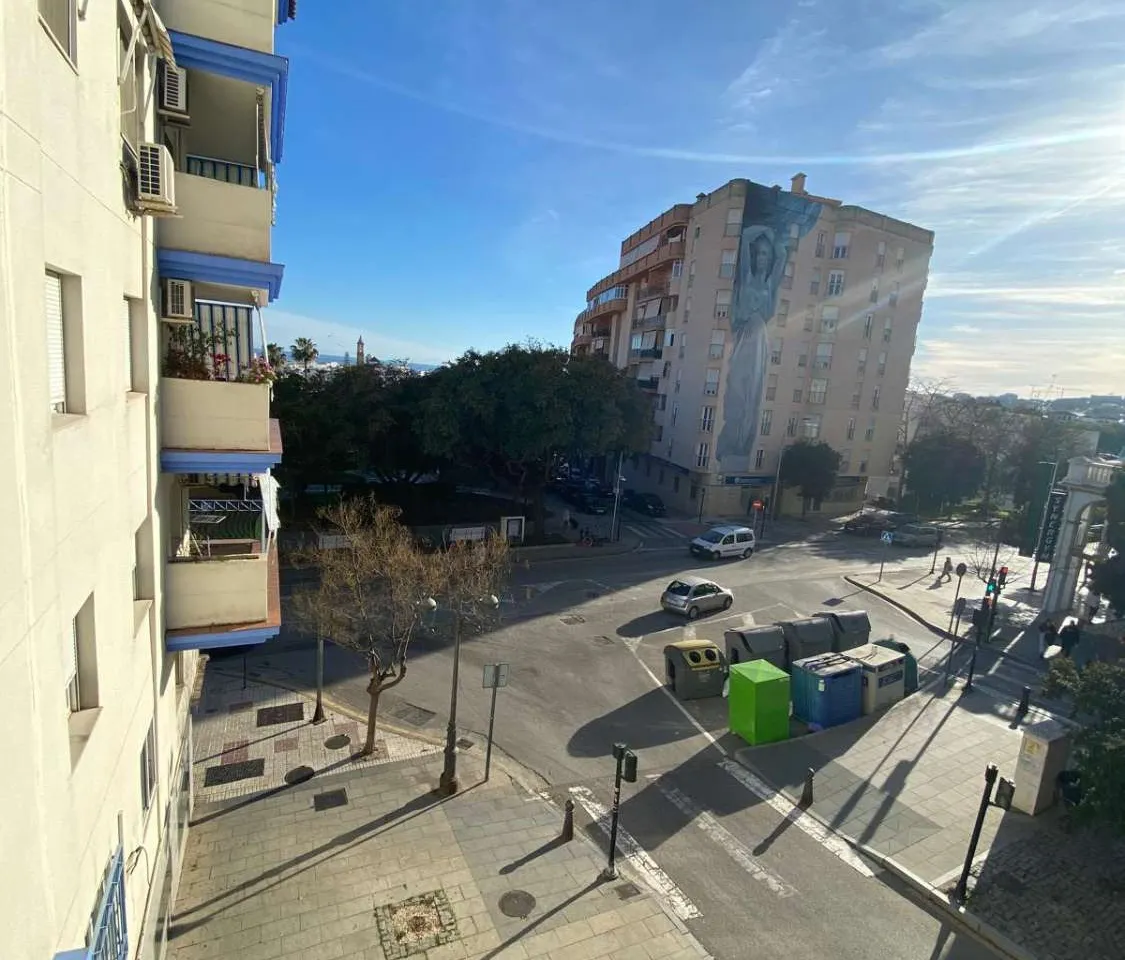 ec37ee98-943d-494e-b974-d8f8e80dd53f