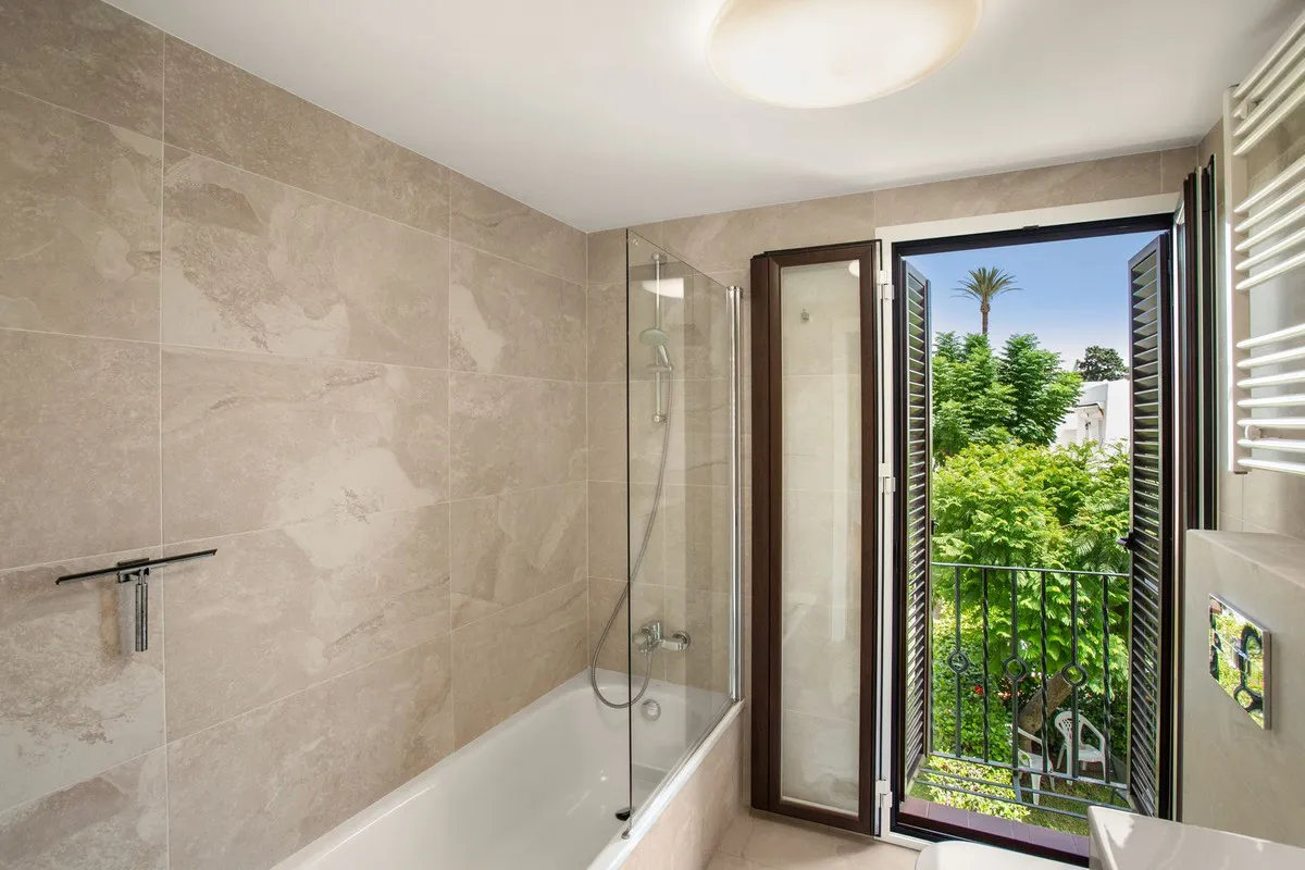 70658bcf-47ef-4e8c-98be-eeb6c645ae49