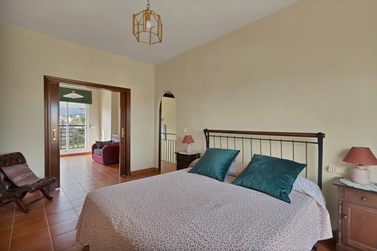 09e15f57-71e0-4a96-ac5f-485a28d5145a