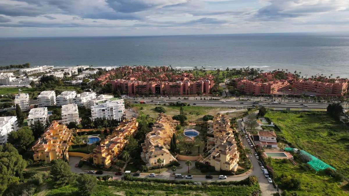 4864e028-b9f2-4c05-90bb-4a85c5ec79d1