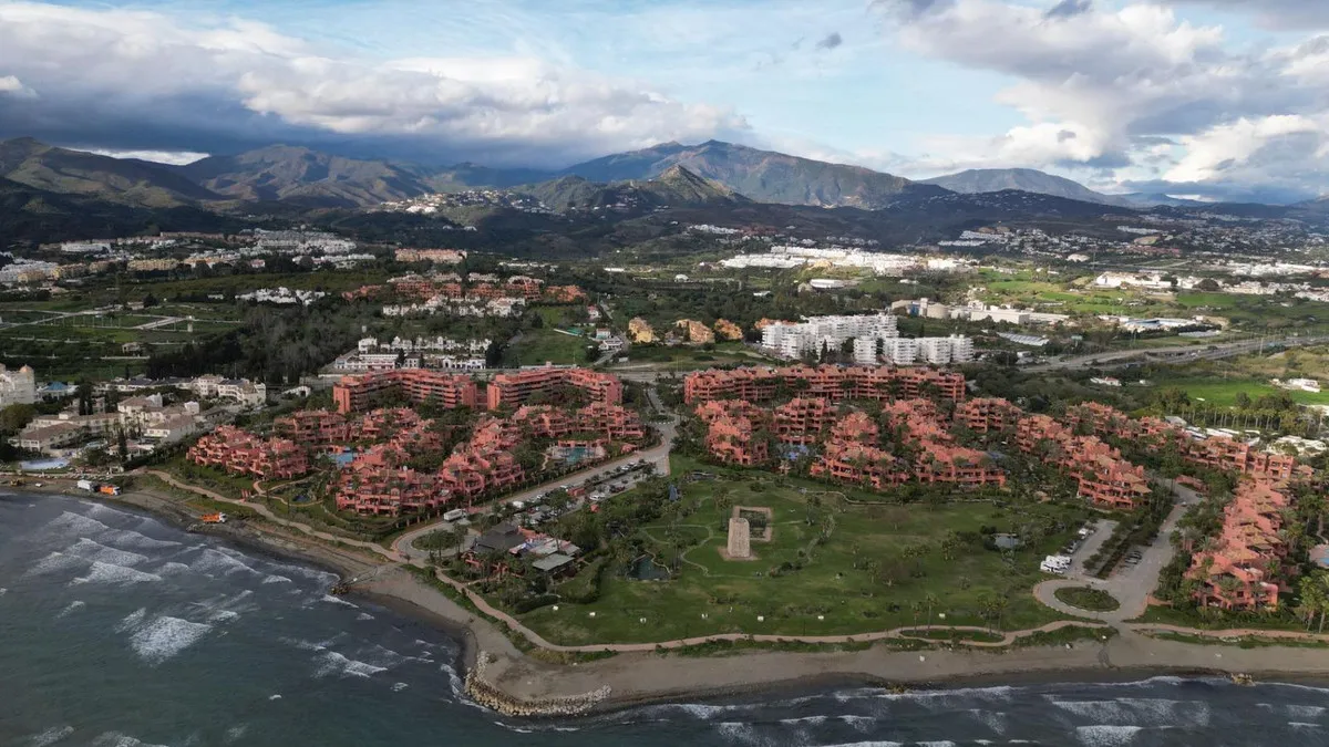 52c4877e-cb21-49cb-b5c7-ea3861e0c886