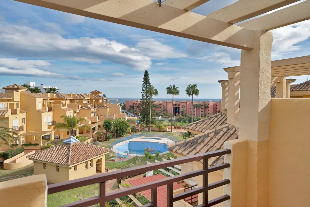 8be7ceaa-27ef-4142-8930-1bd6fb2a9c60