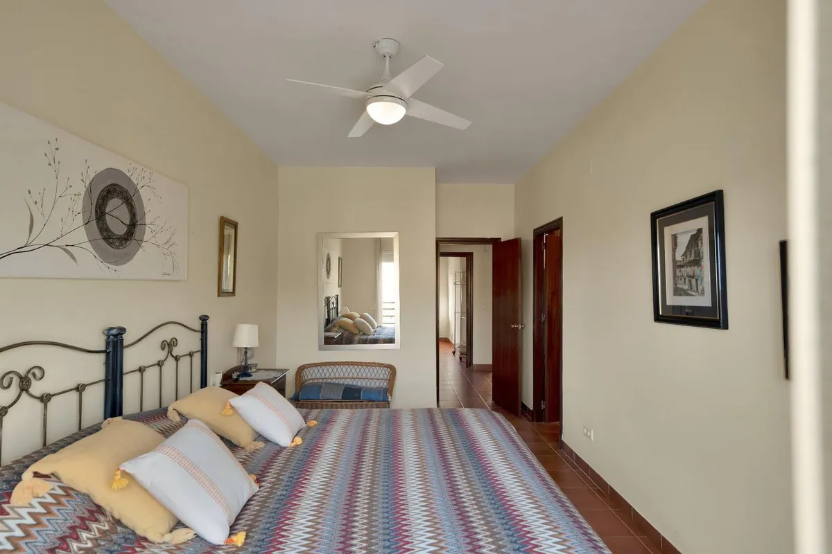 f391db23-def7-4774-b3b0-c07b1cd5ef13