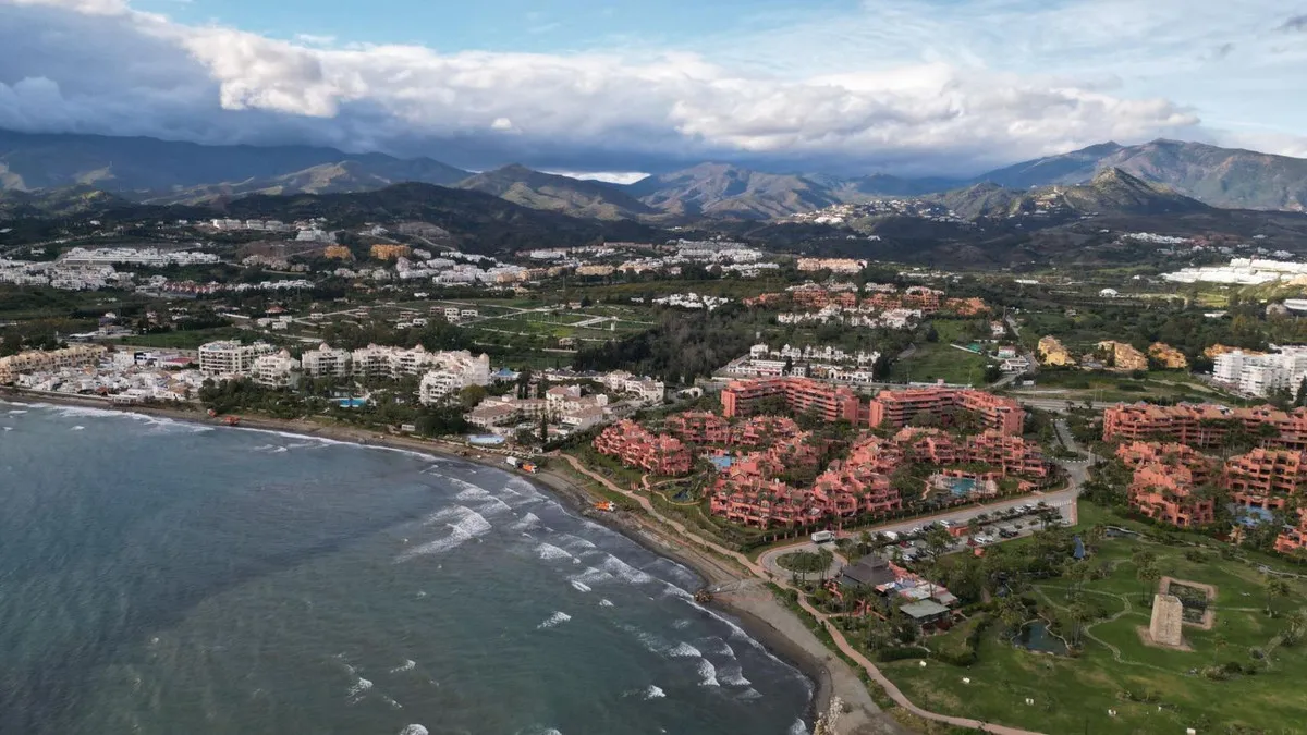 ff6eacdc-b696-4340-b6f1-7fe71a40f29e