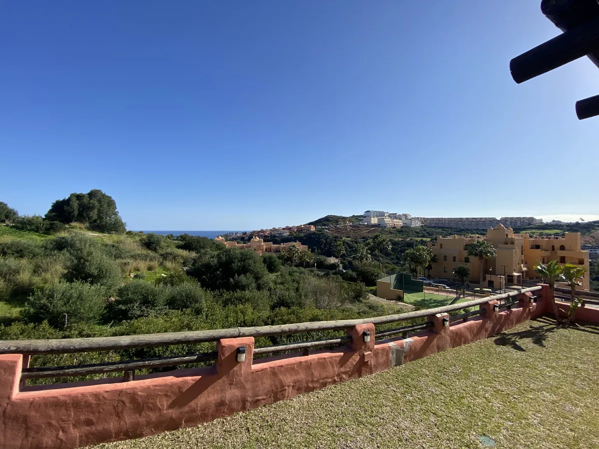 55917f49-85f7-46d4-9f7d-1e62d179fbfe