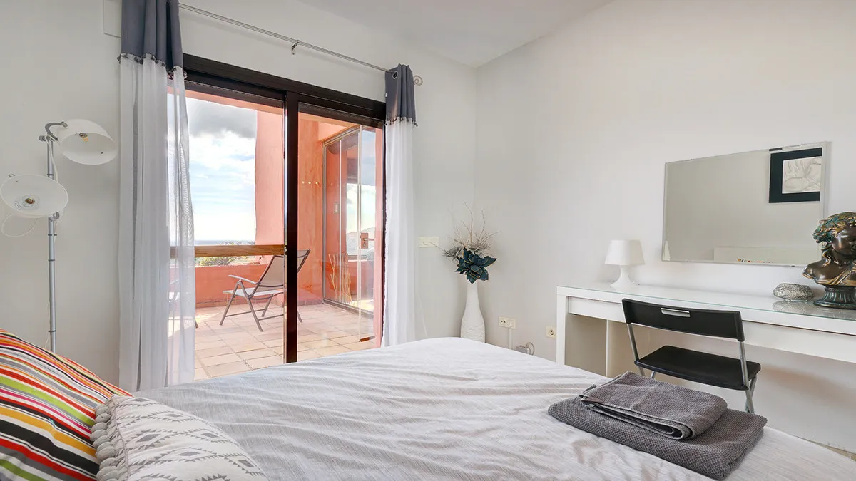 b323ee88-fdee-46c5-be6d-85be3942cb0d