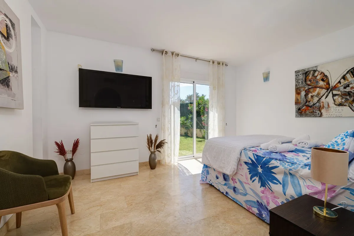 4a645857-7400-4483-97d8-3a25afe92369