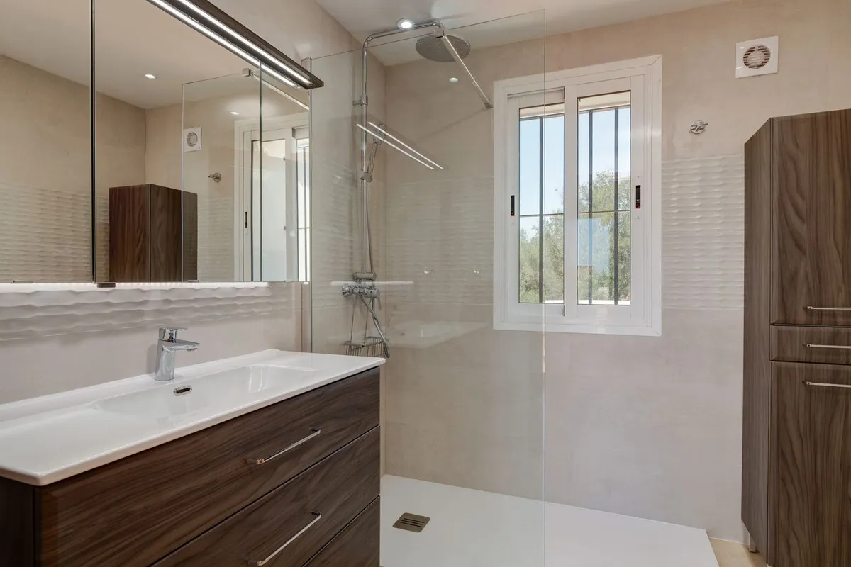 a3695f80-05b6-4580-8636-7364ed292b0e