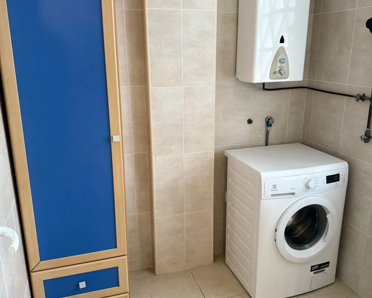 9855492a-78f9-419a-8368-d6c0f590e6fe