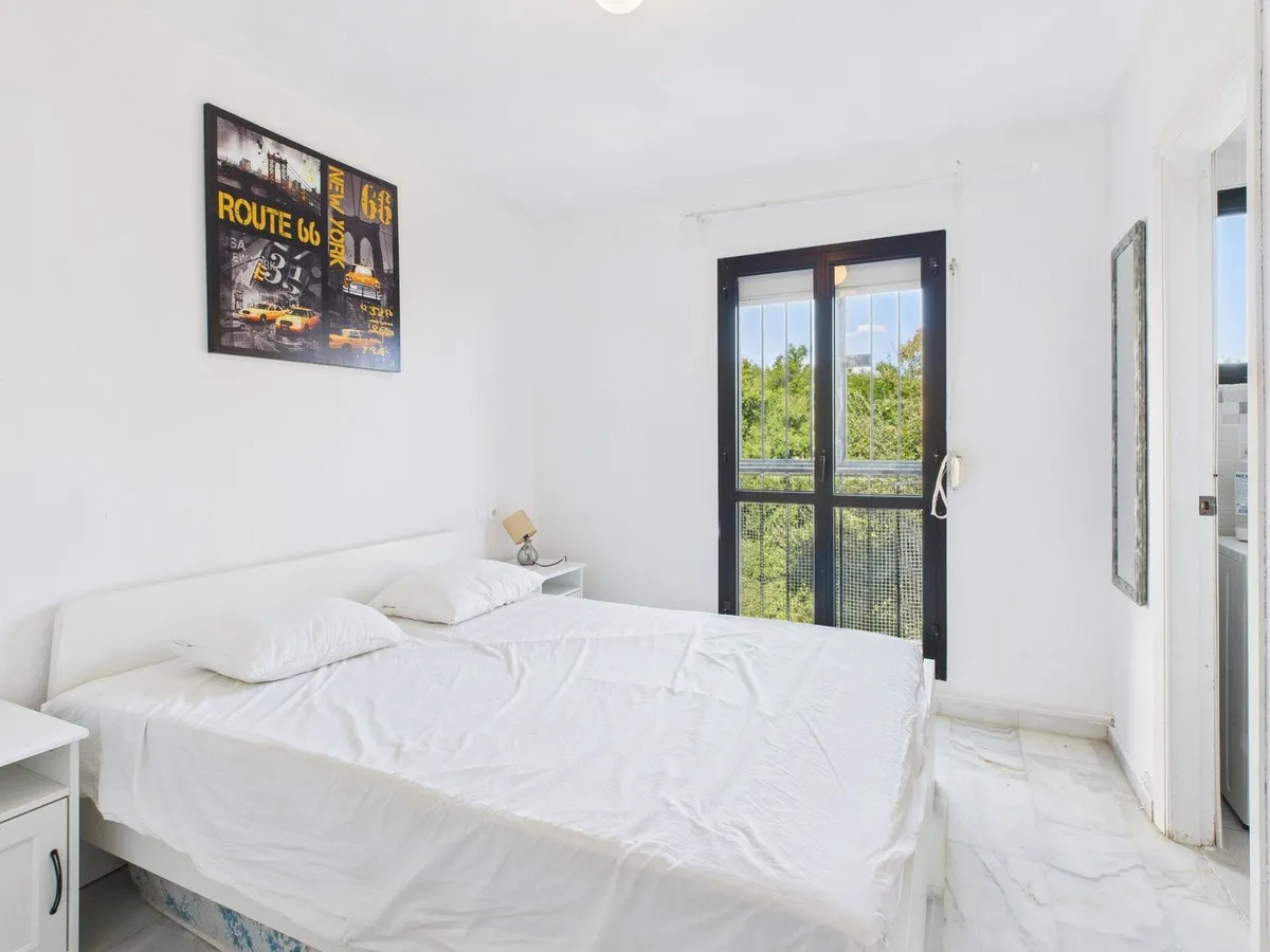 8c73358b-2d23-4bdd-8e5b-c2994364342d