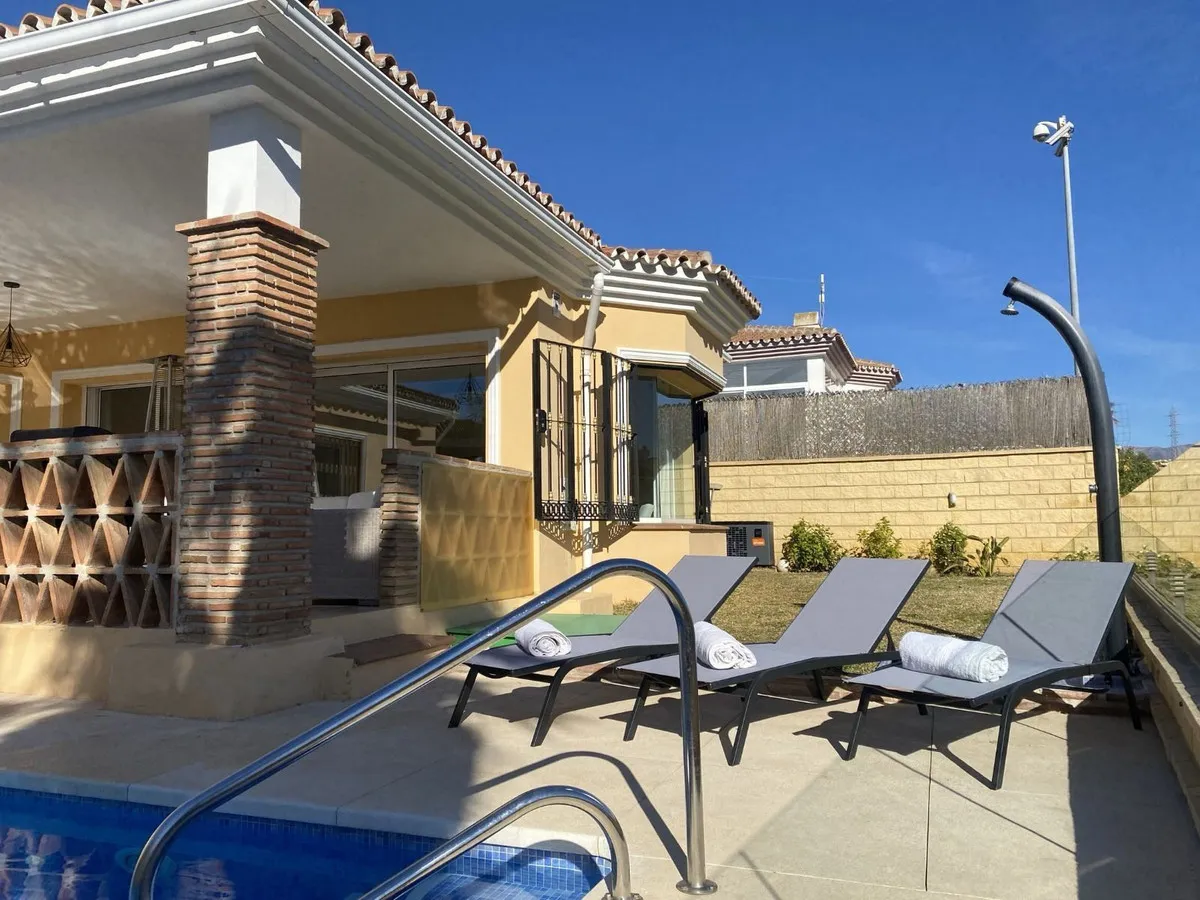 c24e640c-dd24-4eca-9887-be88d84c2c29