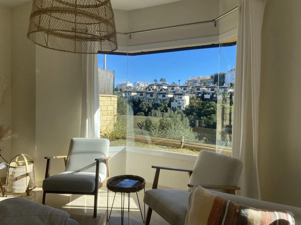 e32164bd-7e3b-4c34-9a0e-f9c1cad0ec44