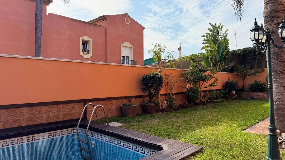 6f1ad88b-e03b-4a25-93e6-369058d215bd