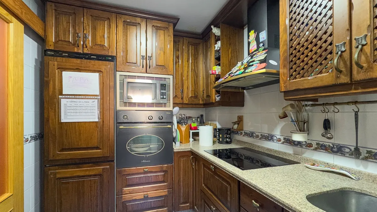 97f9dfed-697a-417a-9ea5-9073de037244