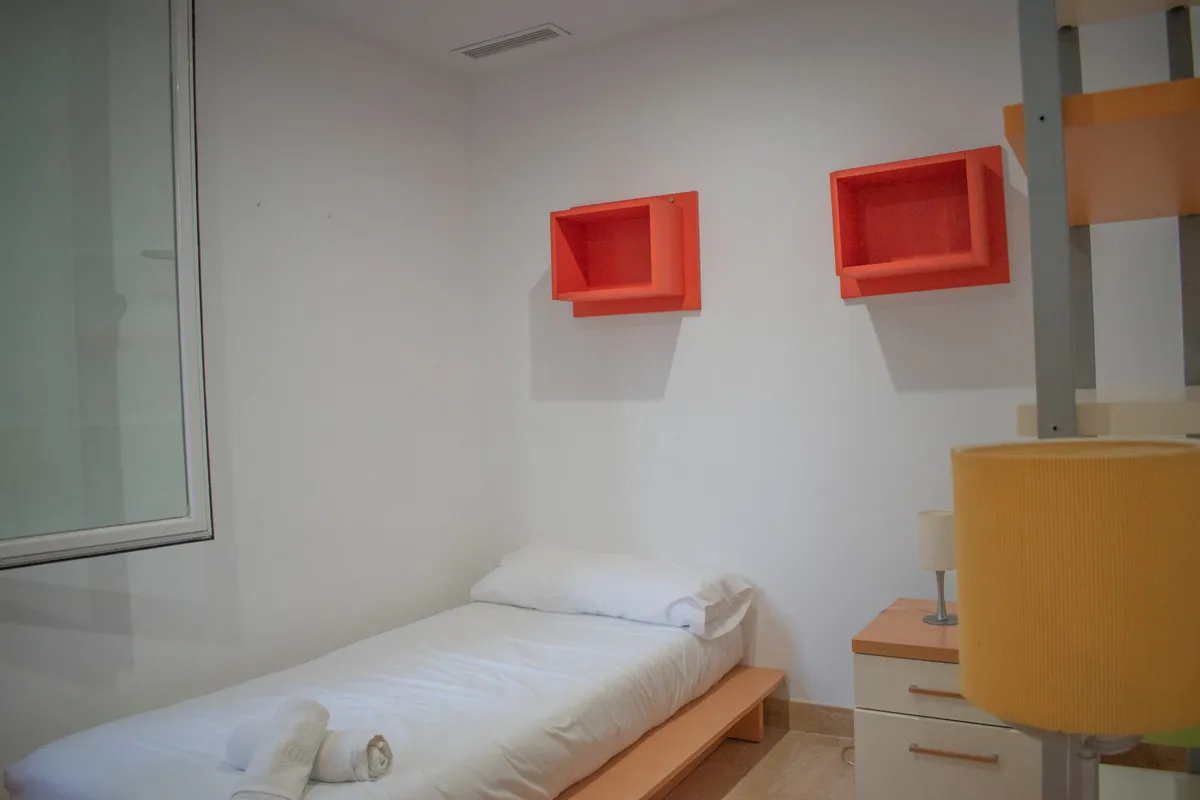 2f0bfe5a-5d62-4312-944c-37c4ec873f2b