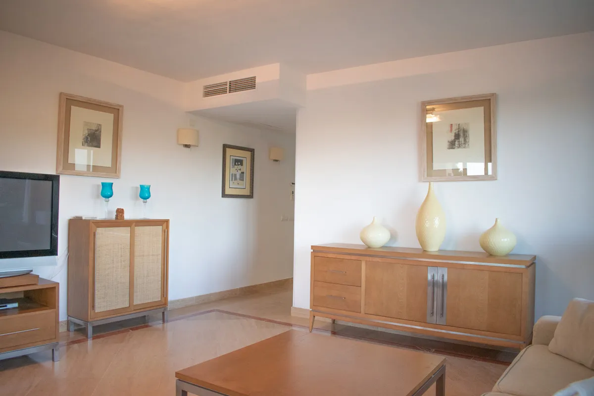 cd2d184d-5ea8-401e-98b6-1f00bdafaf4d