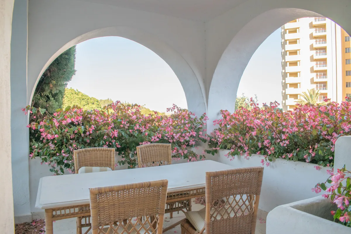 f63be50e-1d6d-4f20-a971-33fdd51aa1fb