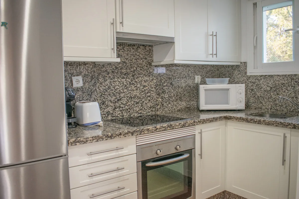 fbbc521a-81c0-47c4-880c-4ea841bbcca2