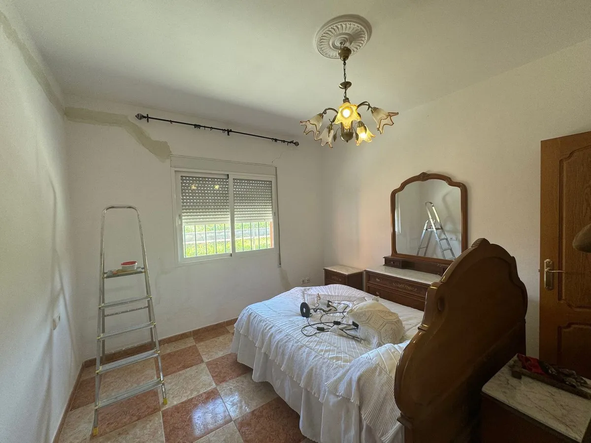 40a284a8-4479-4585-8e81-0cd01e258d22